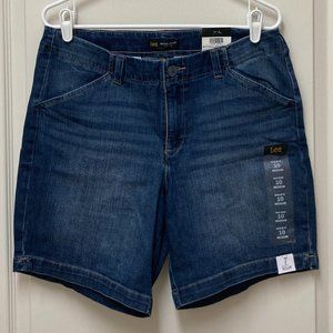 Lee Women's Regular Fit Chino Walkshorts: EXPEDITION: 10:M 7'' Inseam NWT Shorts